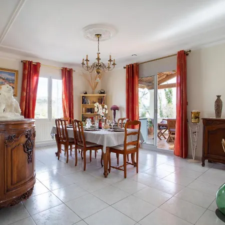 Lägenhet Le Flora By Interhome Villeneuve-Loubet