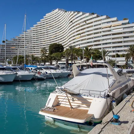 Le Flora By Interhome