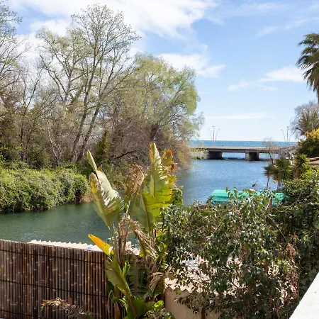 Le Flora By Interhome *