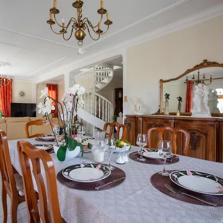 Le Flora By Interhome Daire